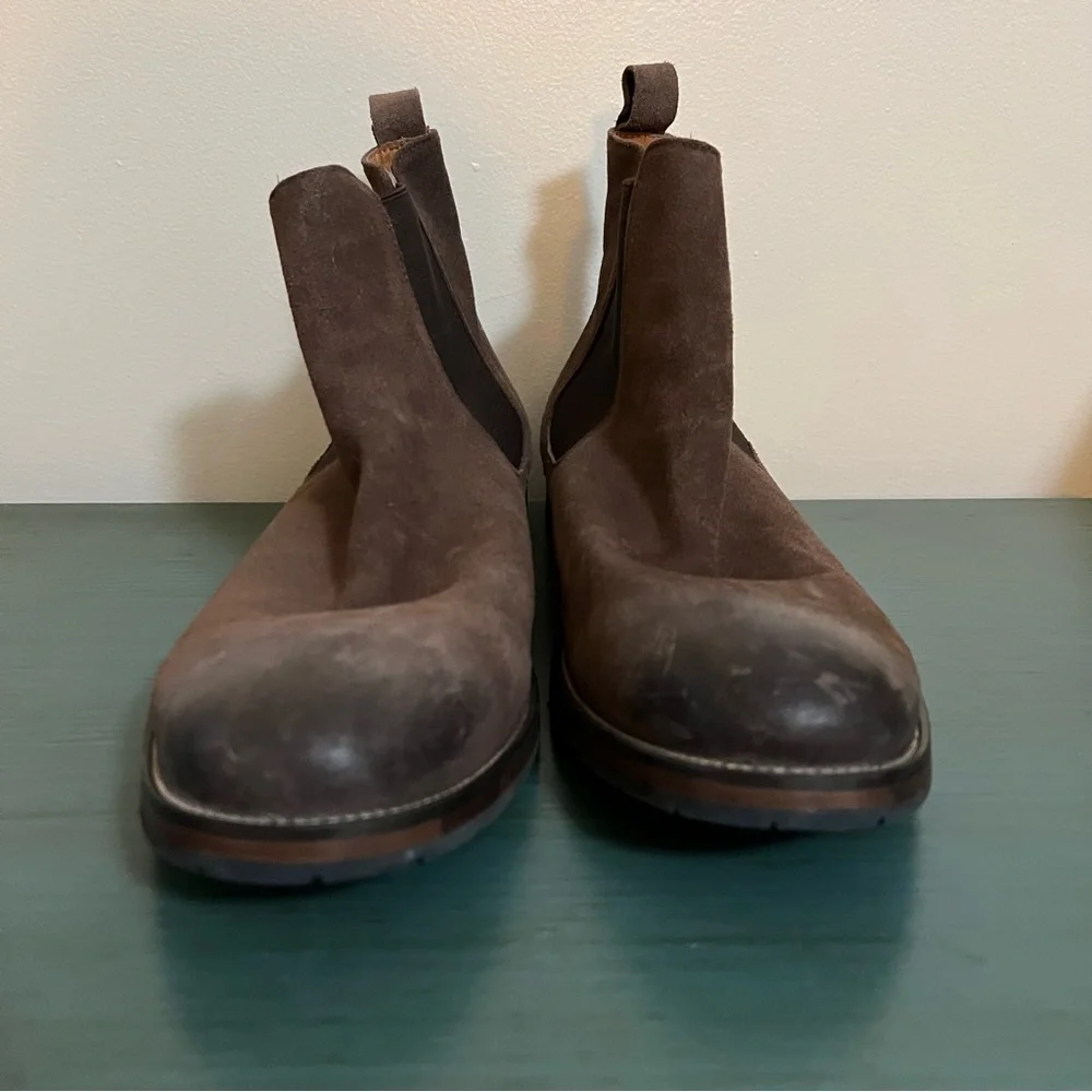 Vintage Foundry Co.‎ Suede Brown Chelsea Boots - Size 12